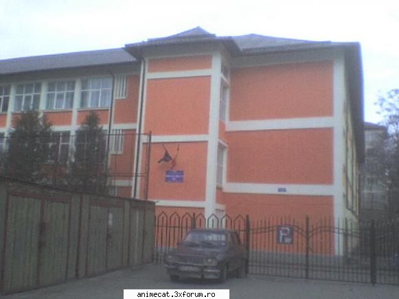 Scoala voastra - sc.r. 5 din p-neamt - La Scoala